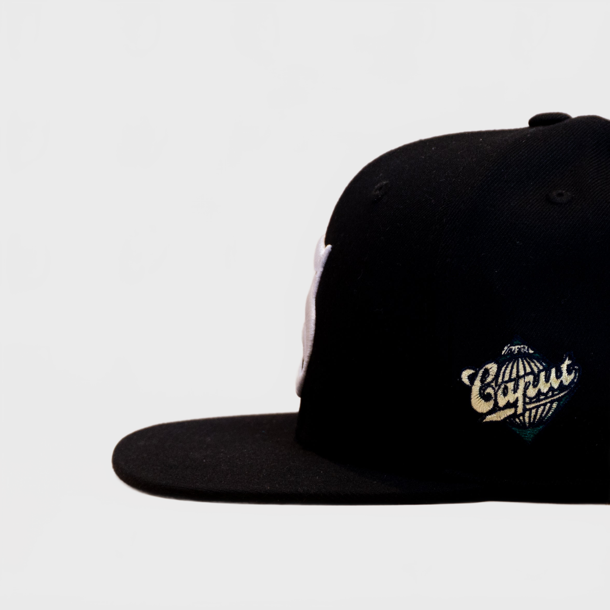 Ca´put Letter S Fitted Cap Black