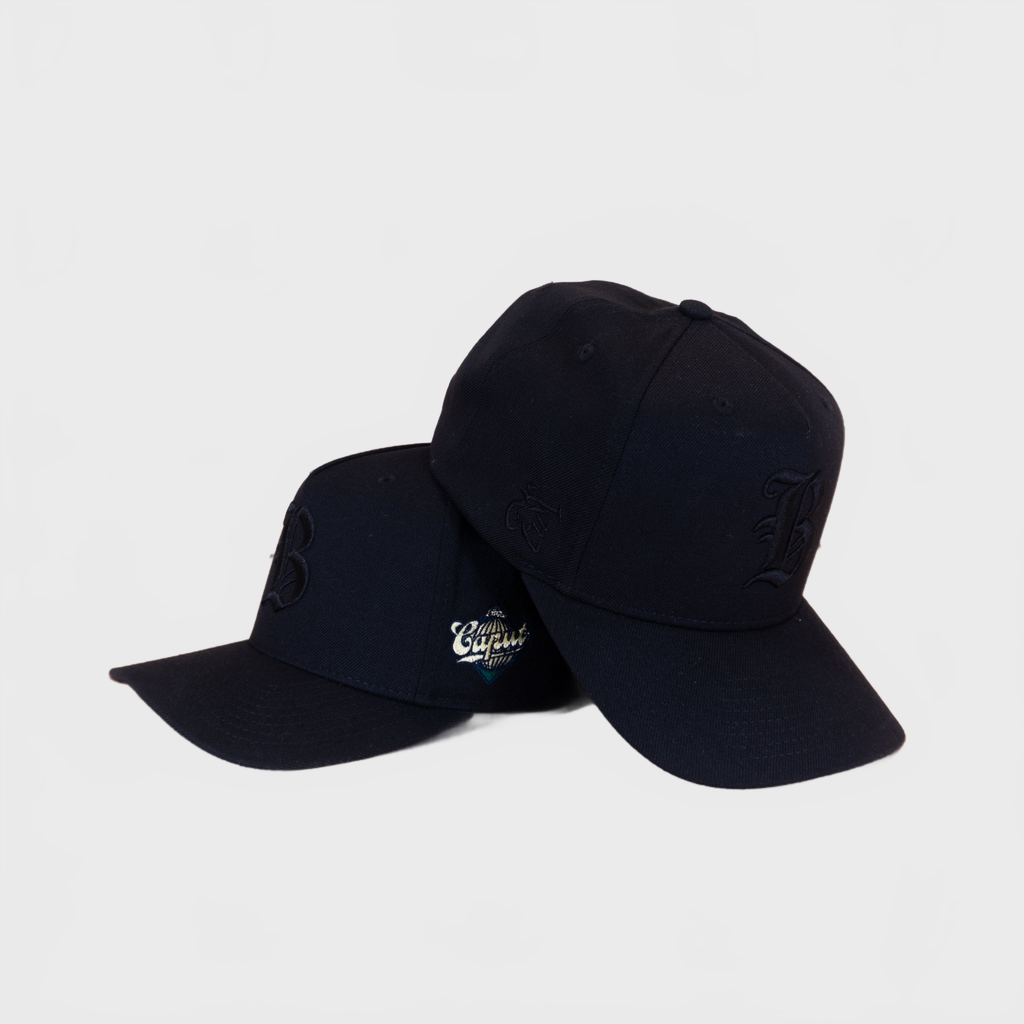 Ca´put Letter B Cap All Black