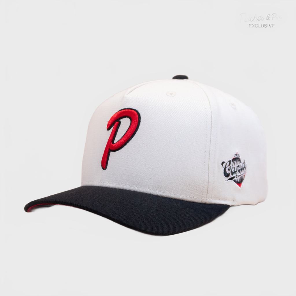 Ca´put Patches Exclusive Letter P Outline Cap Ivory/Black