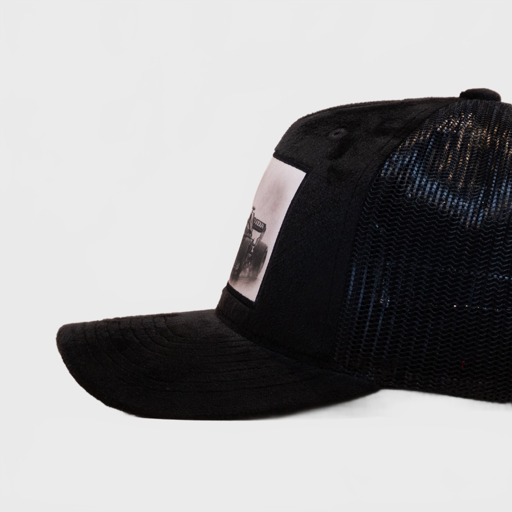 Lucente Race Velvet Cap Black